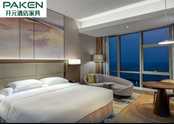 Set Kamar Tidur Hotel Crowne Plaza Bintang Lima, Perabotan Sesuai dengan Jendela Prancis Lepas Pantai